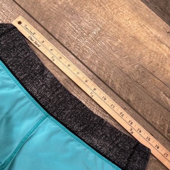 Lululemon Women's Run Speed Short Blue Tropics Size 10 - Picture 6 of 8